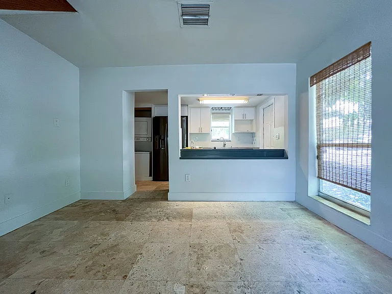 2900 Bird Ave — Photo 39