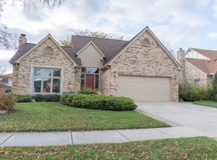 48639 Declaration Dr, Macomb, MI 48044