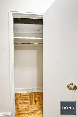 Rented by Bond New York | media 27