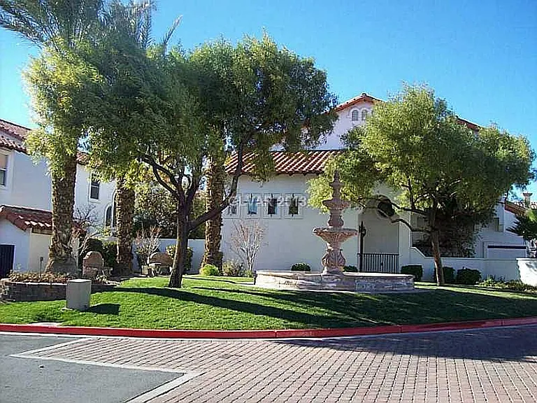 Villa Alex Ave — Photo 6