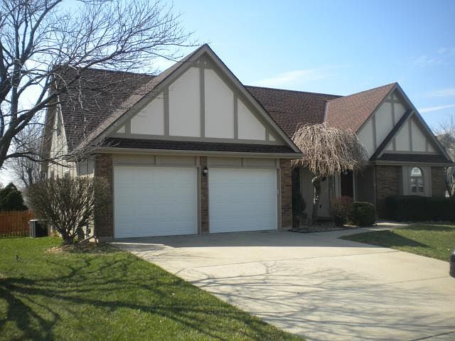 1st image of 8705 NW Beaman Ave