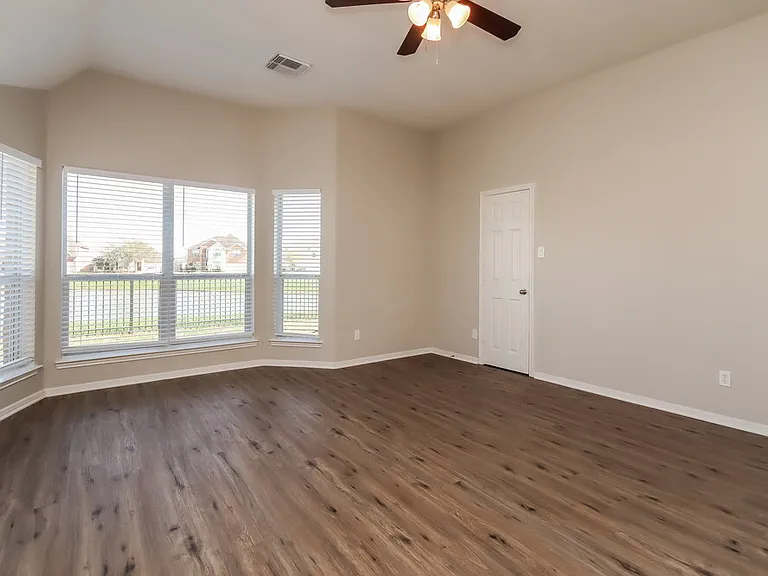 22 Atascadero Dr — Photo 10