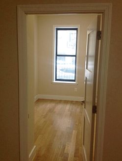 4th image of 1061 St Nicholas Ave APT 006