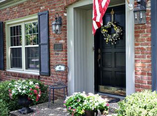 10207 Bluffsprings Trce, Louisville, KY 40223