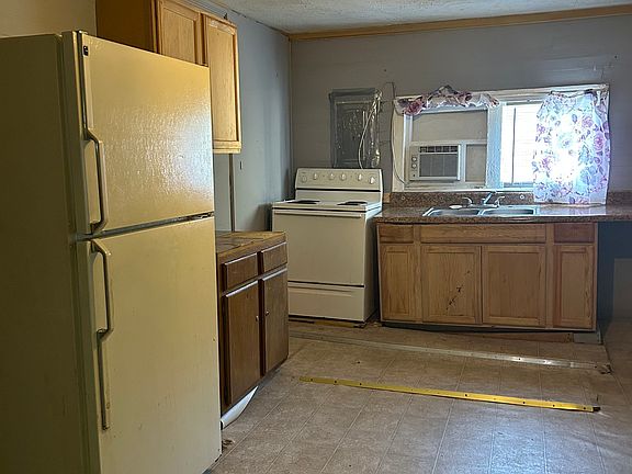 2nd image of 58 Washington St