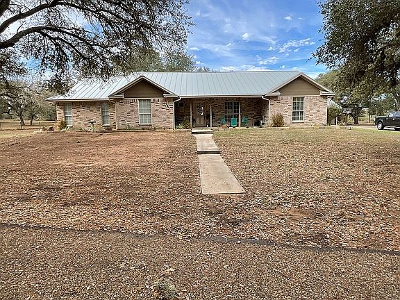 4th image of 3182 Live Oak Rd