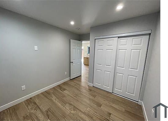 5th image of 11730 S Vermont Ave #10