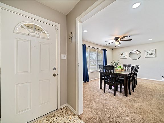2nd image of 4326 Driftwood Pl