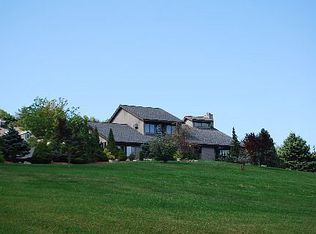 14 Farm Rd, Sherman, CT 06784