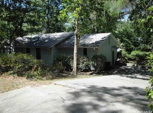 1926 NW 27th St, Gainesville, FL 32605