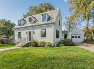 6702 Melville Pl, Chevy Chase, MD 20815