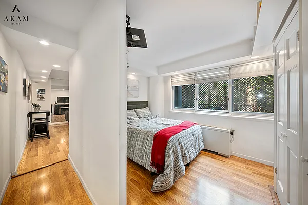 Sold by Akam Sales and Brokerage | media 16