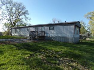 31608 Horn Cir, Excelsior Springs, MO 64024