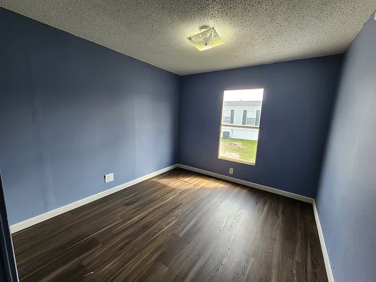 700 W Ridgeway Ave #409 — Photo 8