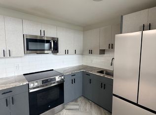 275 Chapel St #4E, New Haven, CT 06513