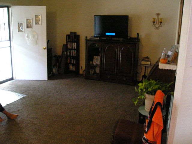 2nd image of 1619 E 5th St