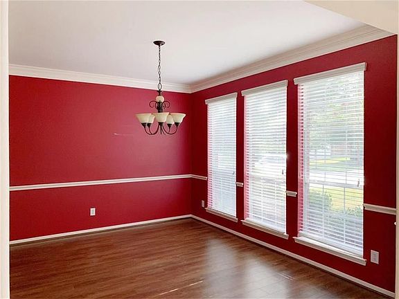 5th image of 6123 Lakenshire Falls Ln