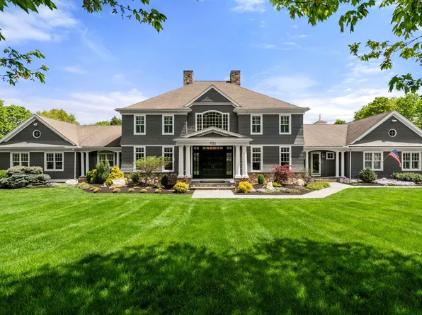1722 Monument St, Concord, MA 01742