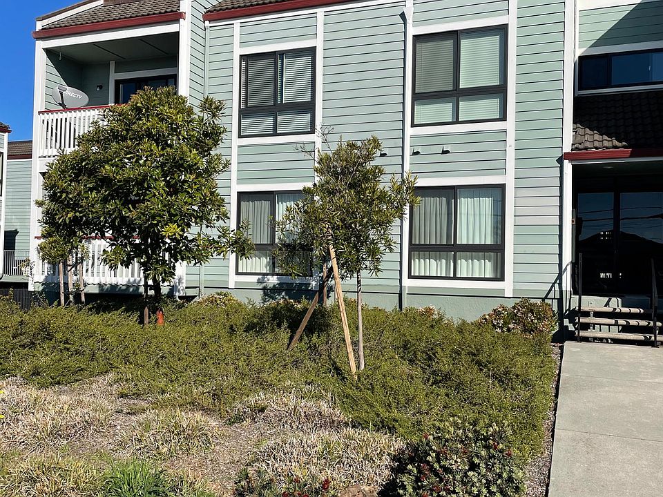 1st image of 465 Kelly Ave #A
