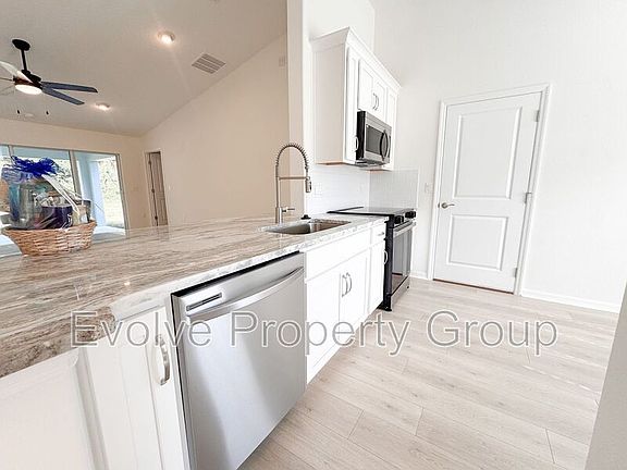 5th image of 6 Pickcane Ln