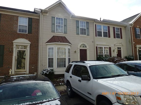 3rd image of 1251 Corbett Pl