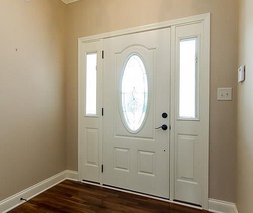 3rd image of 1853 Madison St Unit 14