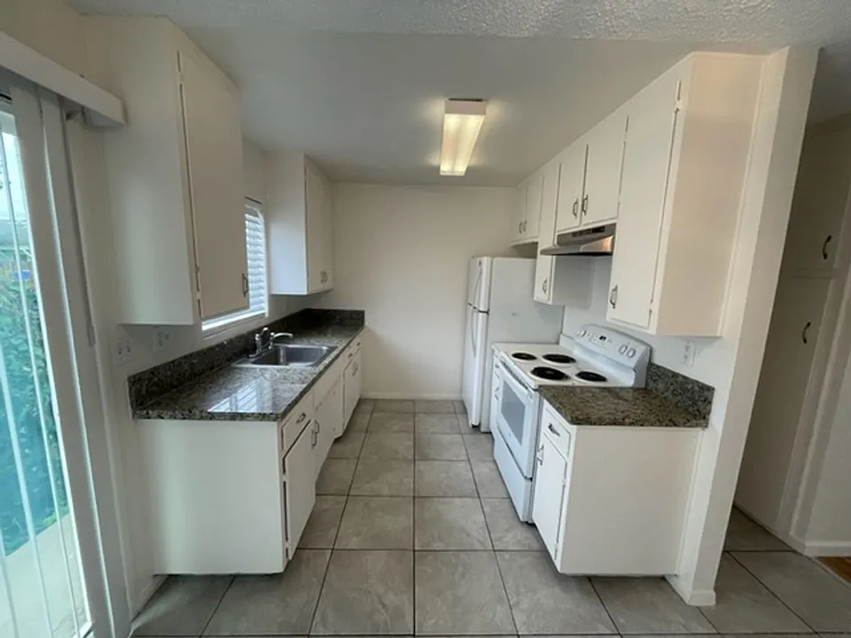 453&455 B Park Way #A