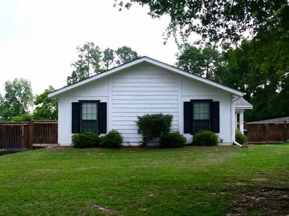 200 Tortoise Dr, Warner Robins, GA 31088