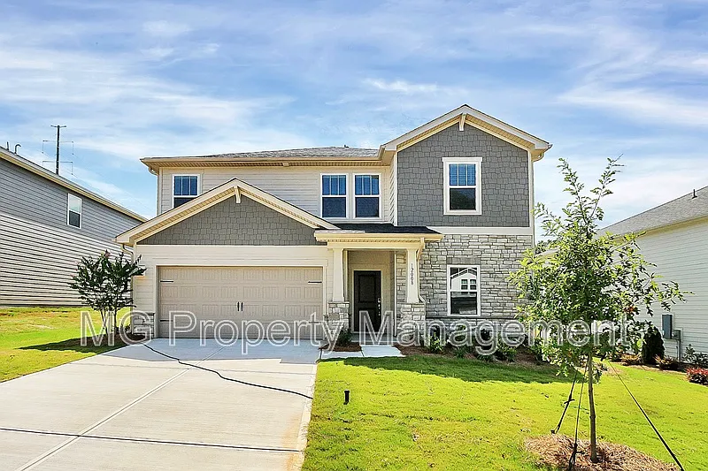 5 bed, 3.0 bath, 2725 sqft, $3,200 — Photo 1