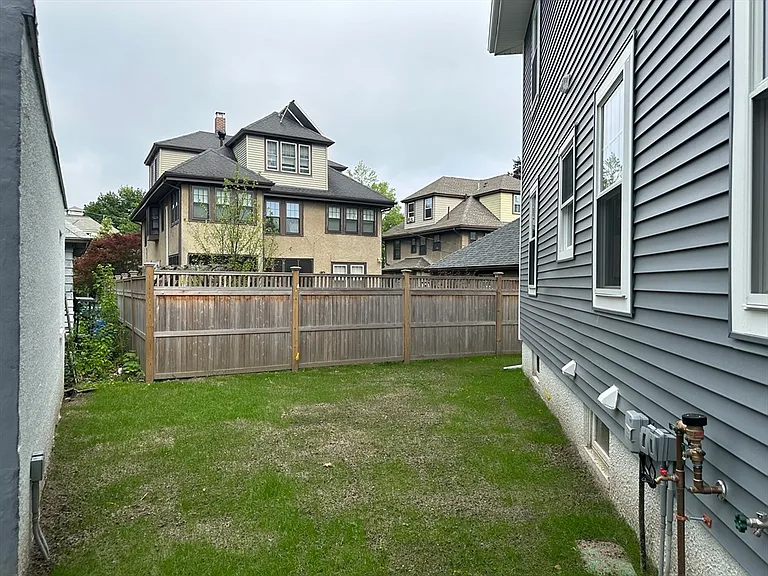 35 Trapelo Rd #2 — Photo 23