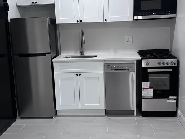 Clinton Villas, 505 Stuyvesant Ave APT 8, Irvington, NJ 07111