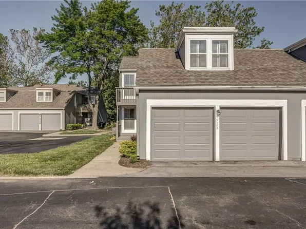 7920 Halsey St, Lenexa, KS 66215