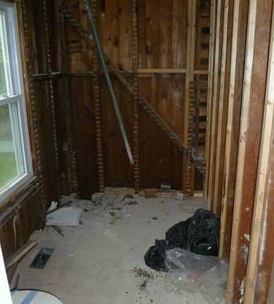 2nd fl framed bathroom