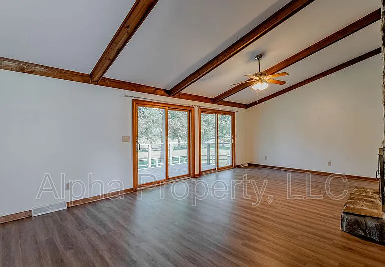 106 Steeplechase Ct — Photo 4
