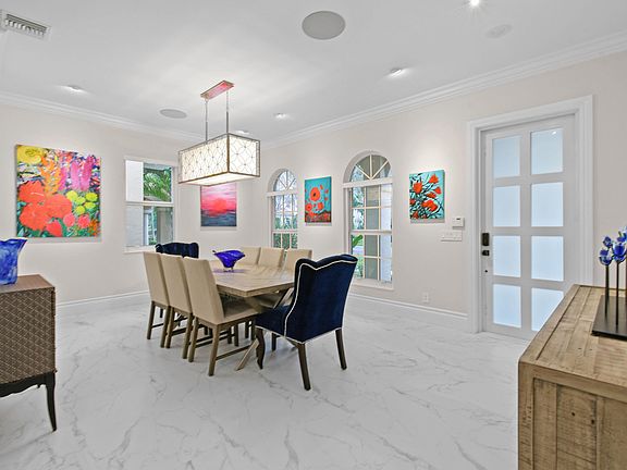 5th image of 123 Barcelona Drive