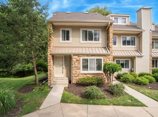 107 Cavalry Ct, Chesterbrook, PA 19087