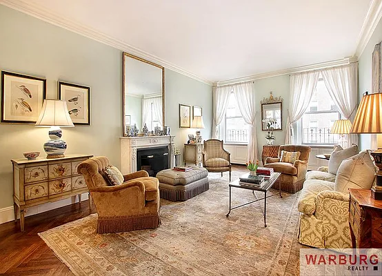 Sold by Warburg | media 14