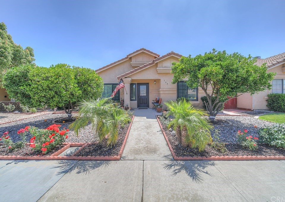 1st image of 766 Via Casitas Dr