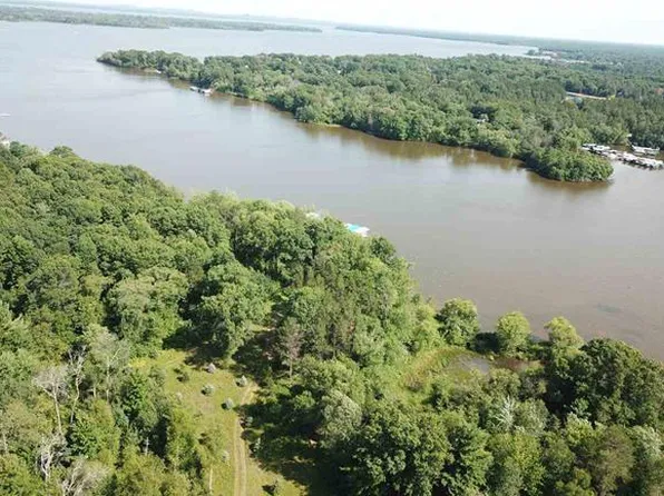 W5541 Windover Court #17, New Lisbon, WI 53950