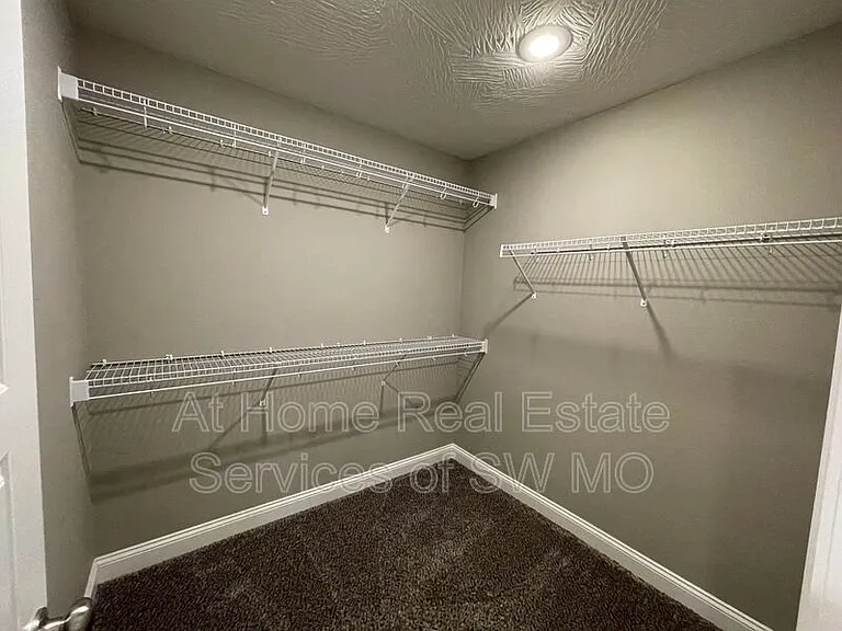 1659 N Eagle Valley Ln — Photo 10