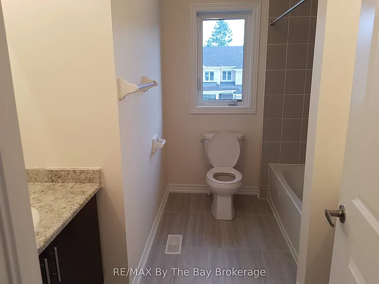 162 Allegra Dr — Photo 14