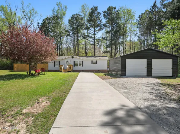 133 Woodcroft Lane, Rocky Point, NC 28457