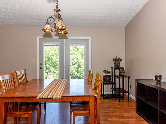 4th image of 4614 Nathan Dr