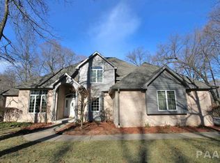 809 W Bennett Ct, Dunlap, IL 61525