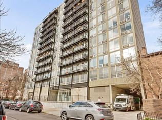 450 W Briar Pl APT 3H, Chicago, IL 60657