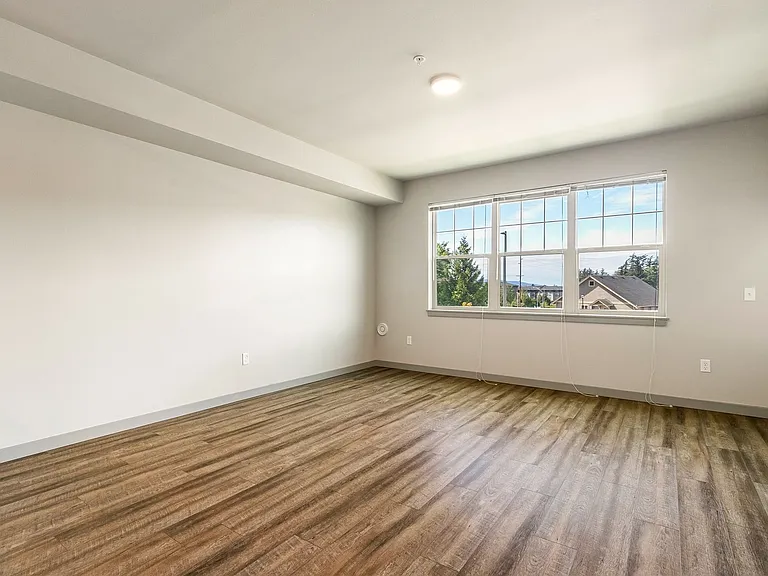 221 Prince Ave — Photo 25