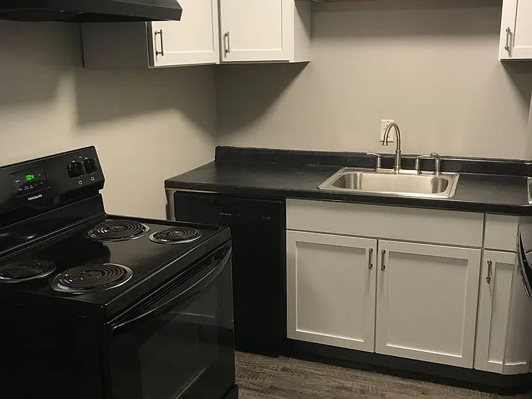 The Village at Gray's Lake Apartments - Des Moines — Photo 29