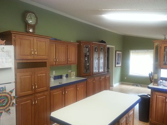 5th image of 3400 Crescent Ave