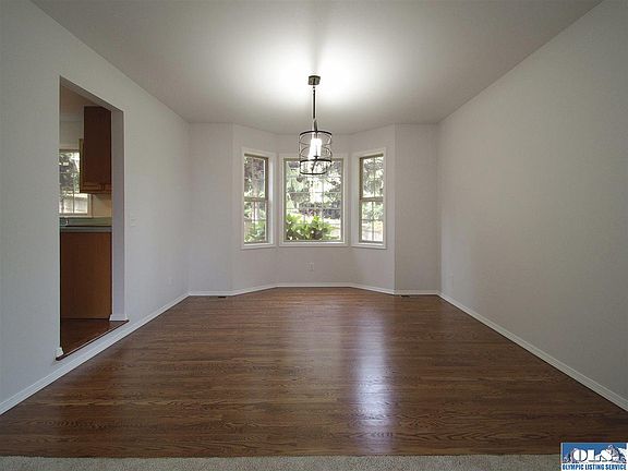 4th image of 300 Mount Pleasant Estates300 Mt Pleasant Ests