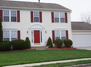 23 Tupelo Rd, Bayville, NJ 08721